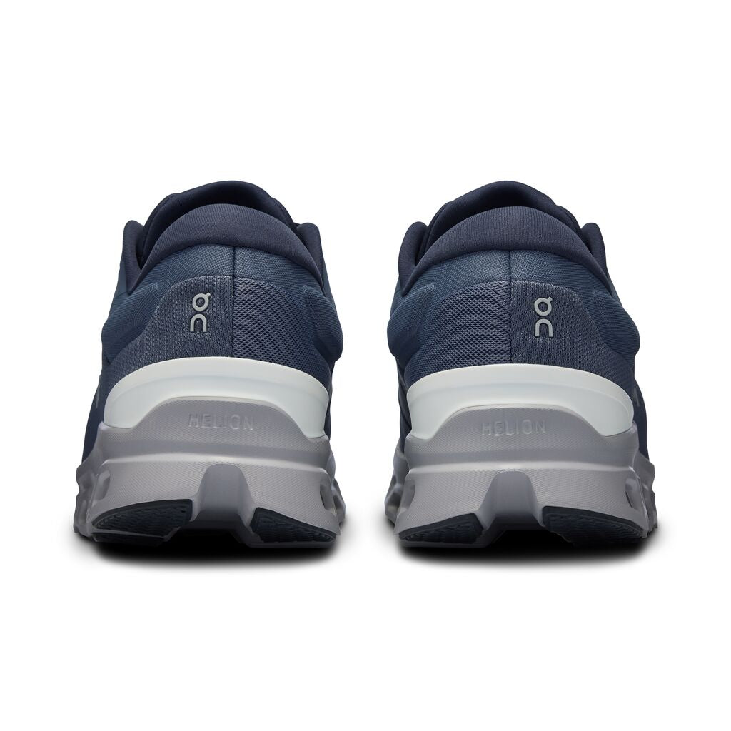 On Cloudstratus 3 Mens Running Shoes